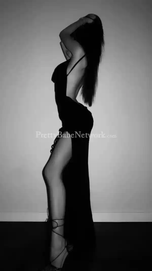 Beautiful Italian escort Giulia in Bangalore, Kodihalli, waiting for you